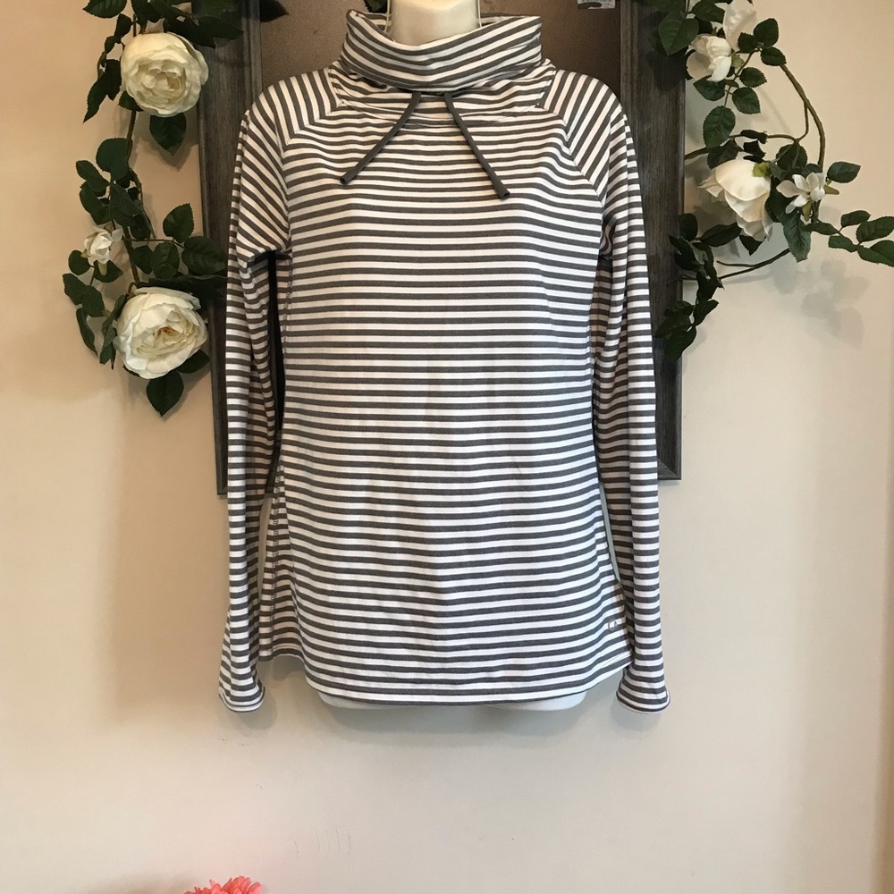 Gapfit pullover hoodie